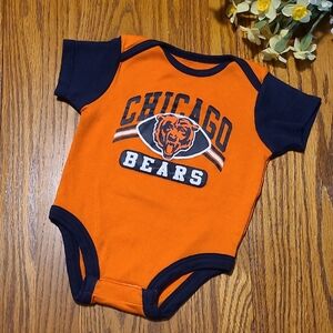 Chicago Bears Orange and Navy Bodysuit Onesie - 6/9 Months